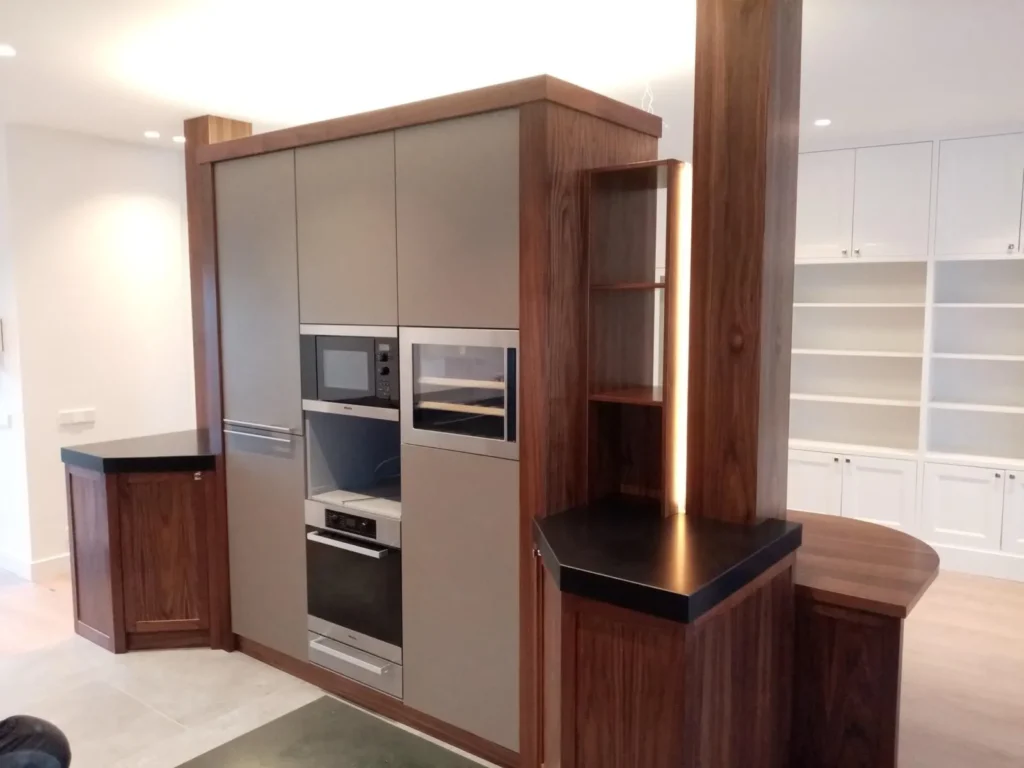 Ton van Vliet Bouw - Interieur - Maatwerk meubels - Meubel