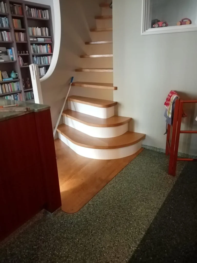 Ton van Vliet Bouw - Interieur - Maatwerk meubels - Trap
