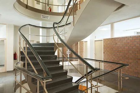 Zakelijk 3 Ton van Vliet Bouw - Zakelijk - Renovatie kantoorpand - 450
